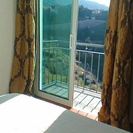 Madeira Liliana